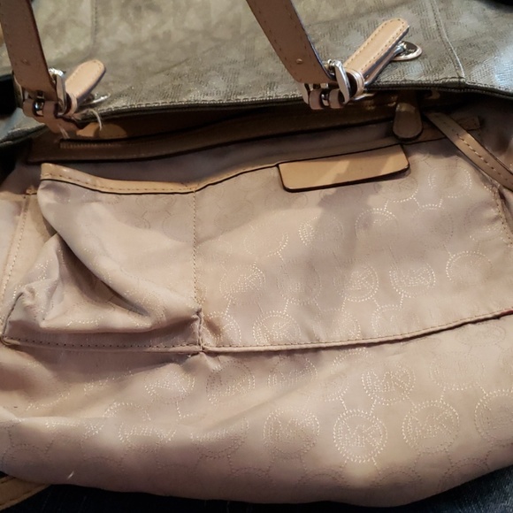 Mk ADDITIONAL pics -See MK tote for sale - Picture 1 of 5